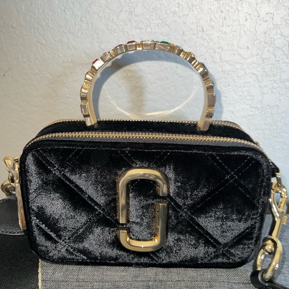 Marc Jacobs Velvet Snapshot - Picture 10 of 10
